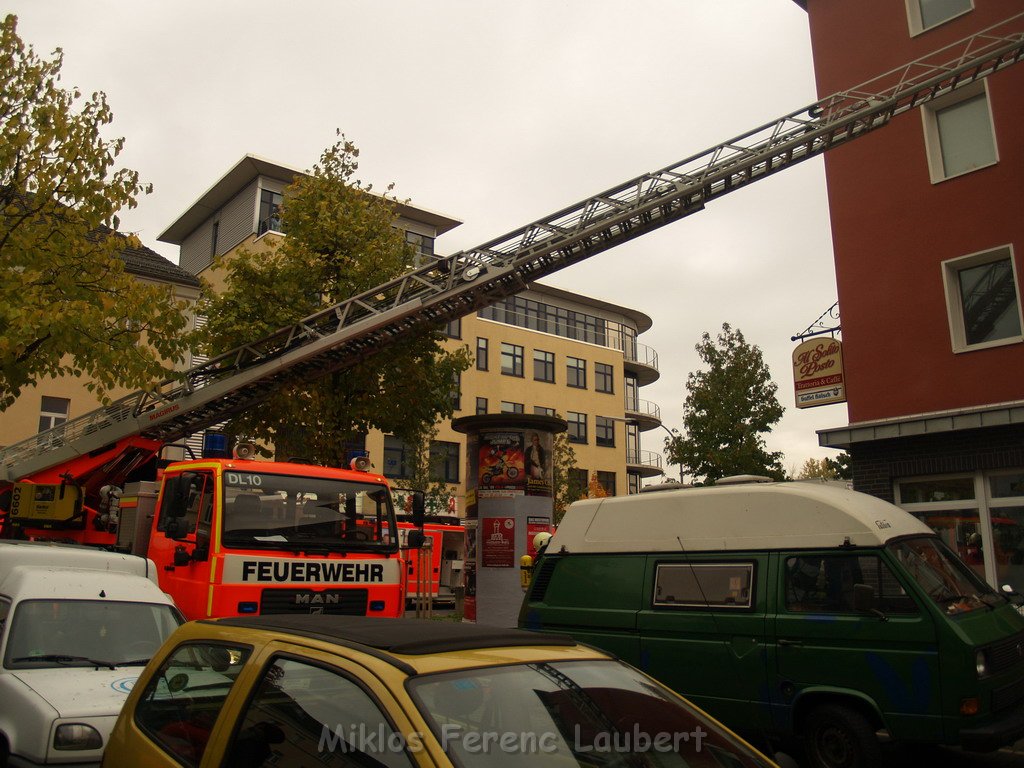 Feuer 2 Koeln Humbold Gremberg Wattstr P153.JPG